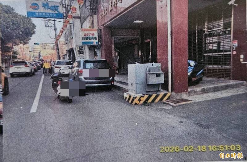 金融機構前完美免費車位夢碎!他過年後慘收罰單
