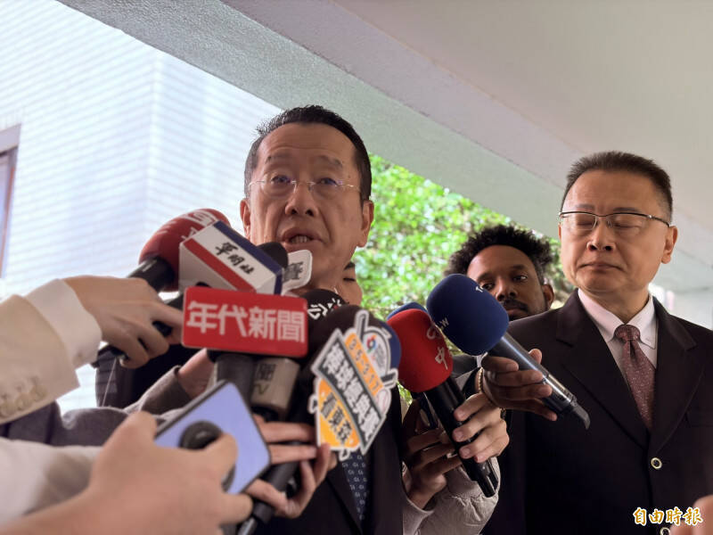 3軍售發價書恐來不及簽署 張育萌籲藍白先授權:否則就是在打假球