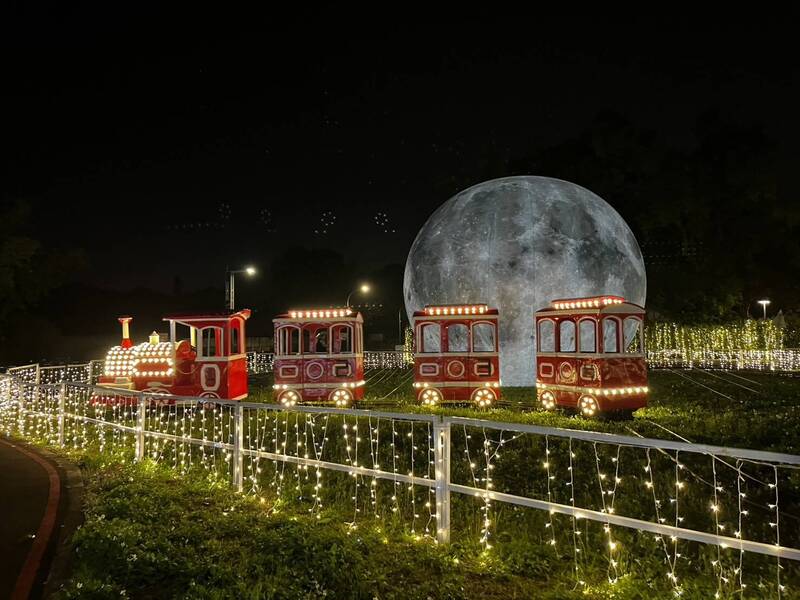 桃園燈會兒童遊樂設施 提早營運讓小朋友玩得盡興