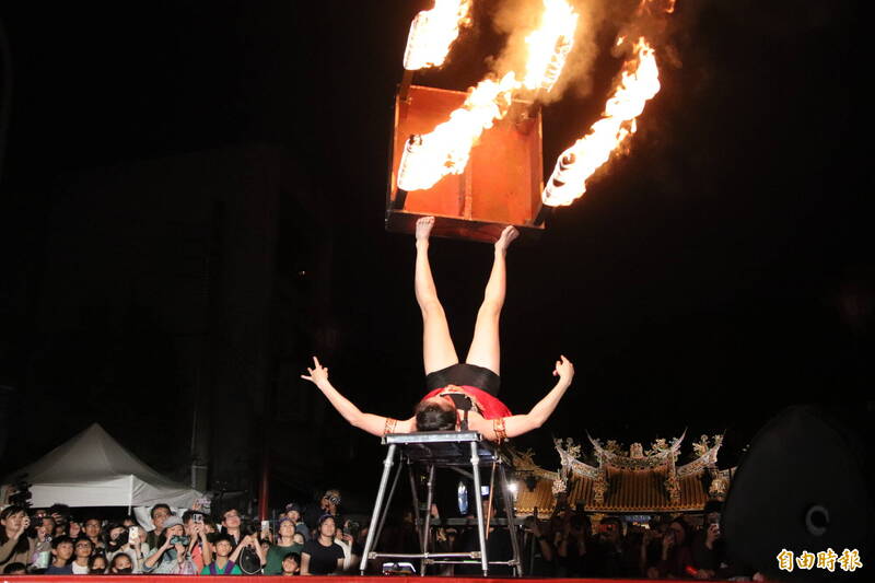 《火之桌》成北埔油笐火聖火 台灣之光楊立微:開心遊客喜歡