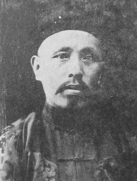 北洋軍、蔣氏後代對決引熱議!賈永婕曾祖輩平事蹟曝