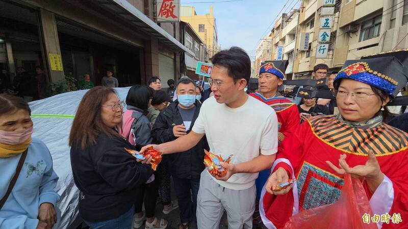 柯文哲、黃國昌228騎自行車一日北高 彰縣議員吳韋達將陪騎彰化段