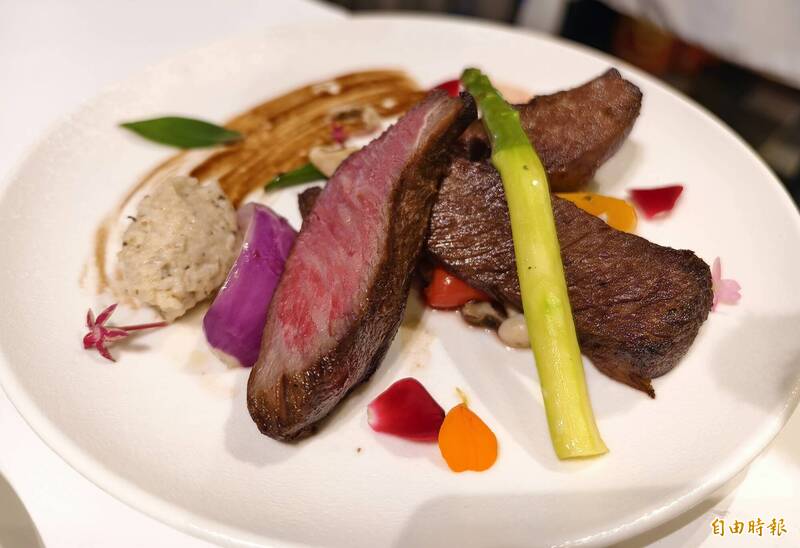 餐廳高價密碼!他揭菜單只要多寫「1詞」 直接加價20%