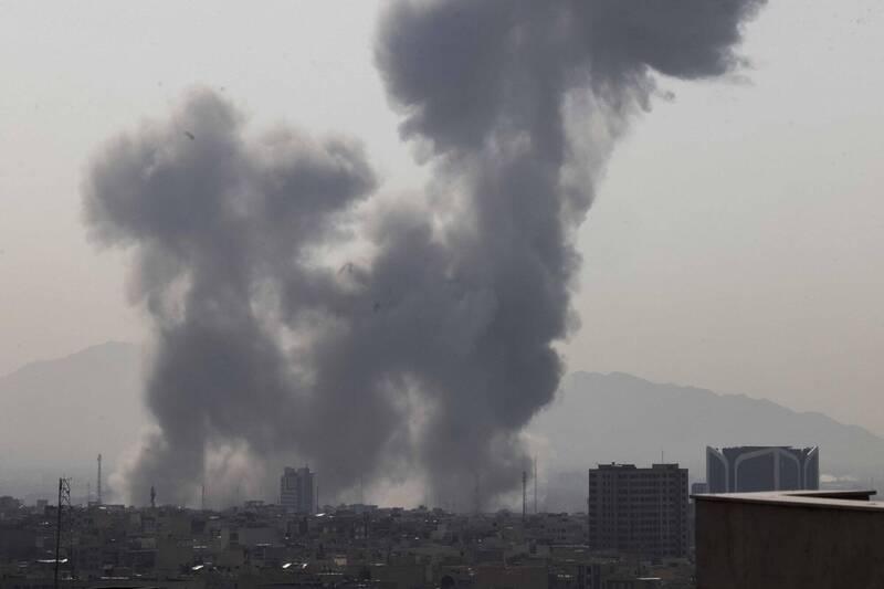 中東局勢升溫 以色列旅遊警示調橙色、伊朗亮紅燈!