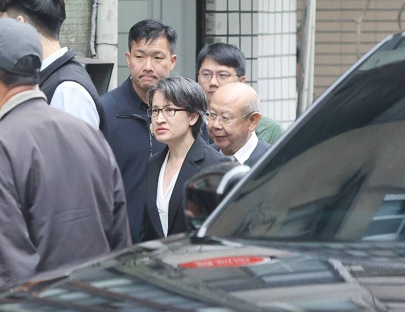 出席義光教會追思禮拜 蕭美琴:瞭解過去才有力量面對未來