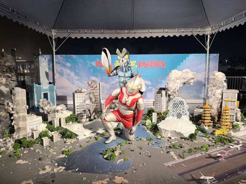 大港青年防衛隊兩天8萬人 「特攝微縮城市」移展高捷