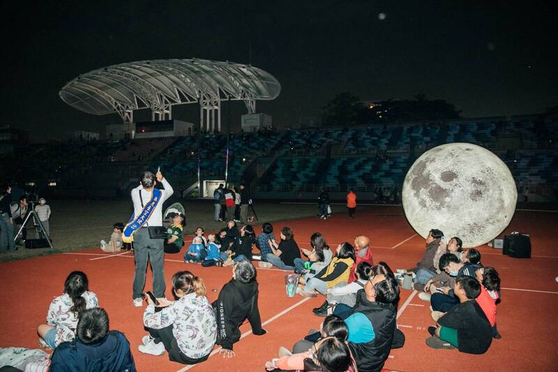 快來追元宵紅月! 屏東月全食SOLO之夜3/3登場