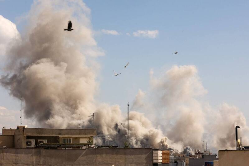 中東掀戰火 觀光署:76團、2059人受影響