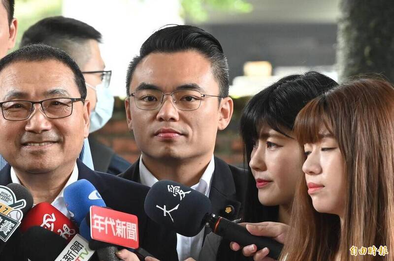 藍版軍購草案週五前提出 洪孟楷:已付款裝備應如期到貨