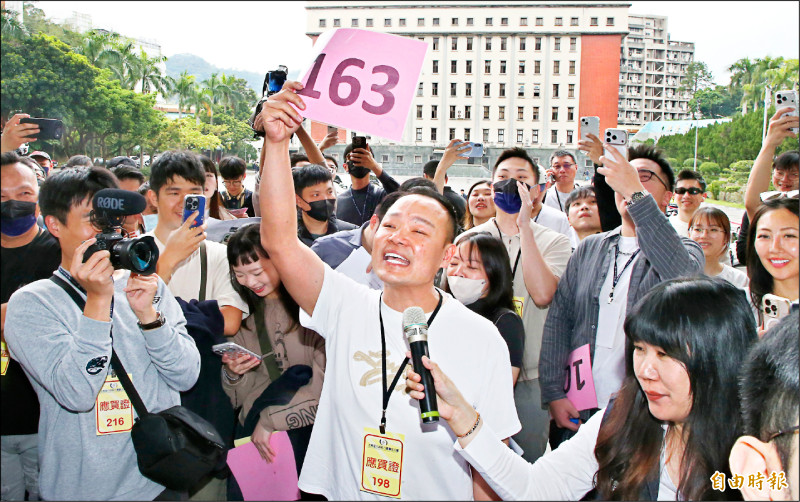 太子首腦李添寵妻密碼曝光 8超跑同碼0603