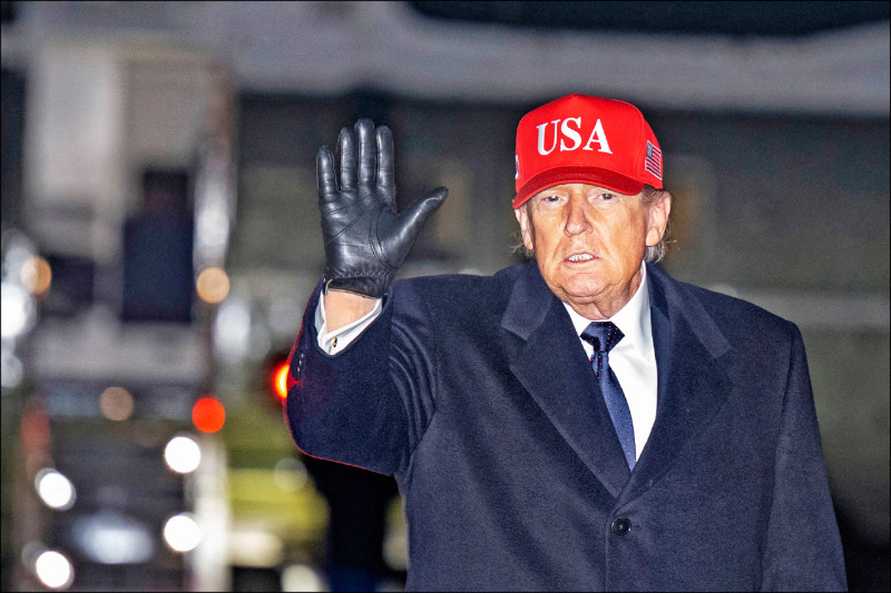 川普：攻打伊朗將持續4週 籲伊國民眾推翻神權統治