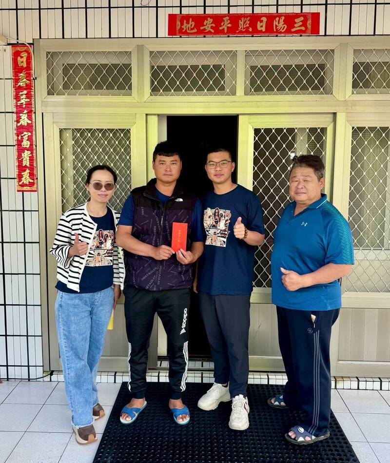 天公生祝壽結合急難關懷 澎湖聖玄宮集資5萬元捐助3戶家庭