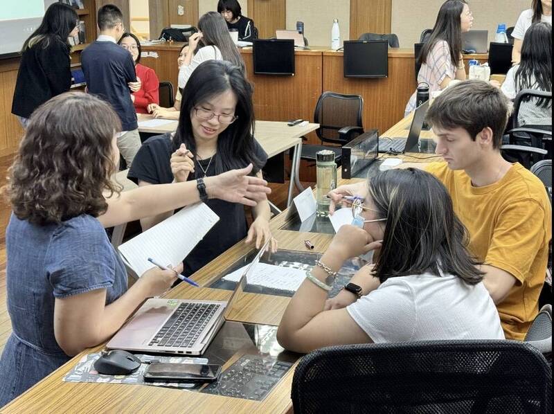 成大持續推動跨域彈性學制 多種模式助學生規劃自主學習