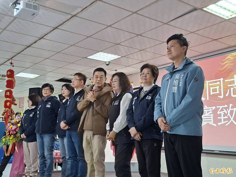 支持藍白合被拔藍營黨部主委 竹市議長許修睿提「在野大聯盟」支持高虹安