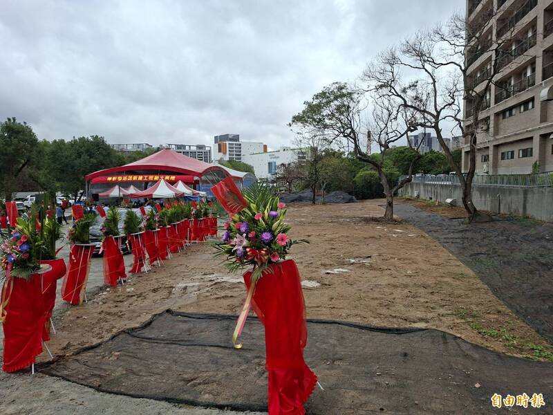 跨足高齡文教樂活領域，新竹市首座由民間投資的康軒樂活居動土， 2年後將提供171戶養生宅。（記者洪美秀攝）
