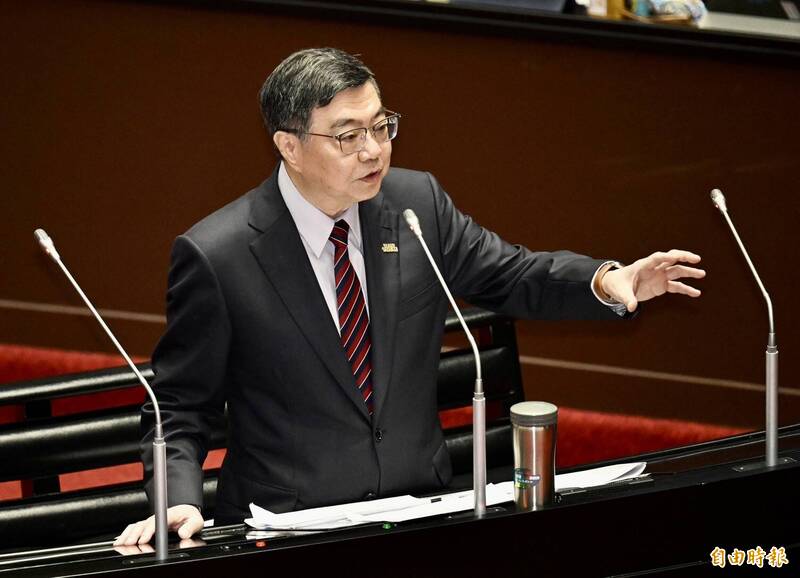 綠委問若藍提3500軍購是否傷害國安?卓榮泰:打三折不成原型