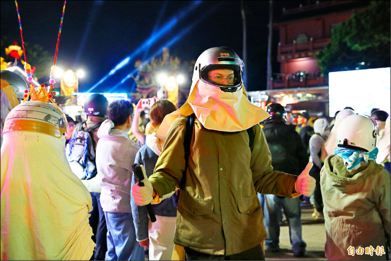 鹽水蜂炮啟炮 主炮城今晚開炸／今年約有200座炮城 搭配高空煙火 精彩可期