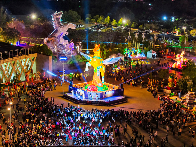 南投燈會遊客減 縣府︰出國潮分散效應