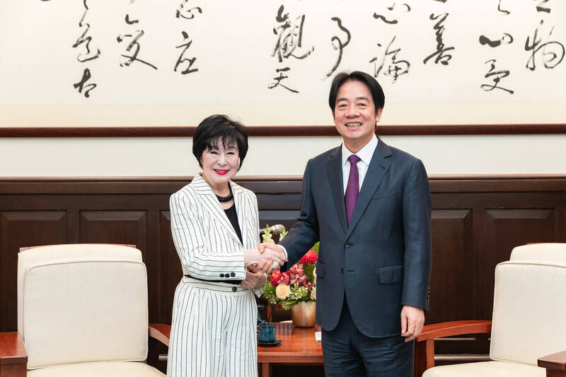 總統接見日本前參院議長山東昭子 盼台日關鍵技術合作共創雙贏