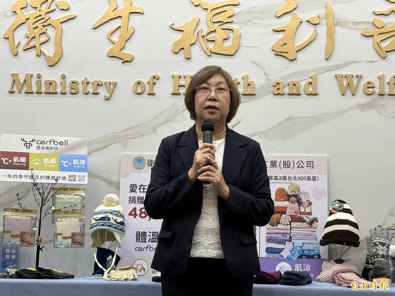 本土企業冬季送暖助弱勢 社家署拚今年完成75歲獨居長者普查