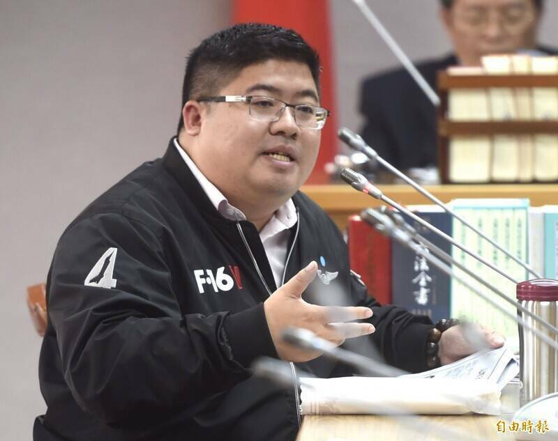 喜獲鄒族贈名「Voyu」 蔡易餘曝回家一查發現是「山豬」