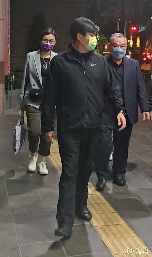 吳寶田特助涉內線交易！名軒土地利多未公開前買股 夫妻檔賺1.4萬被訴