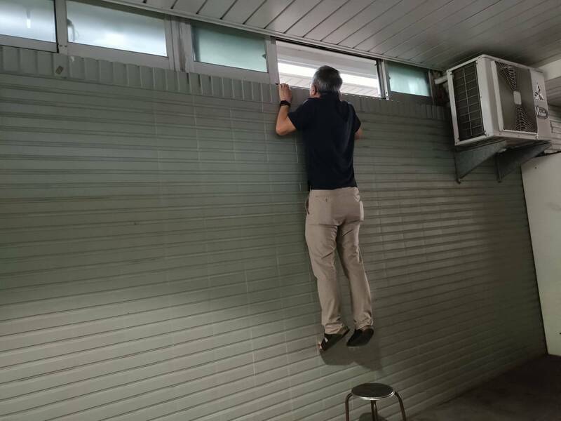 凌晨翻女廁窗爬進員林火車站抱走收銀機 彰化男下場曝光