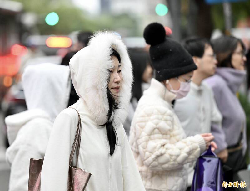 明又有新一波冷空氣低溫恐下探至8度 專家：可能達強烈大陸冷氣團
