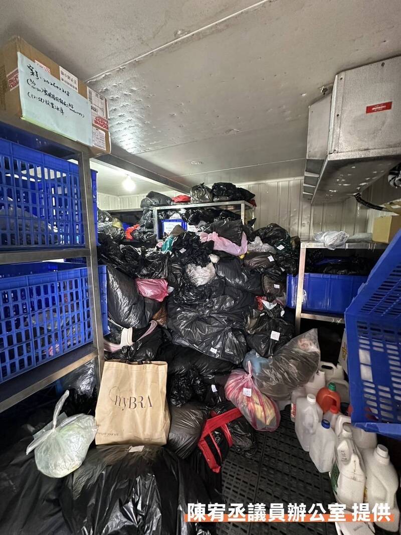 駭人!北市動物之家寵物遺體「堆滿冷藏庫」 竟是因標案停擺