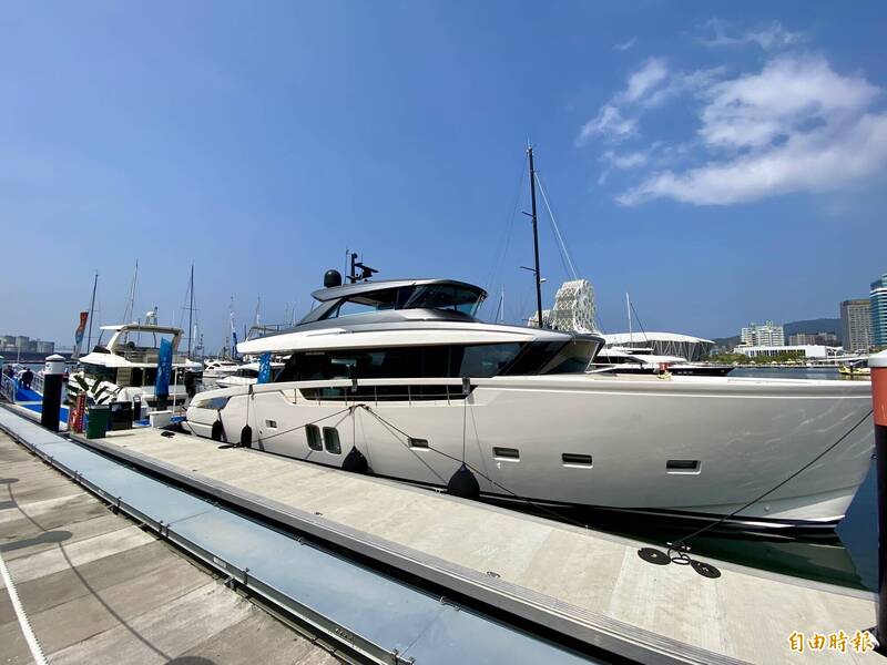 2026高雄亞果遊艇展登場 奢華品牌遊艇齊亮相