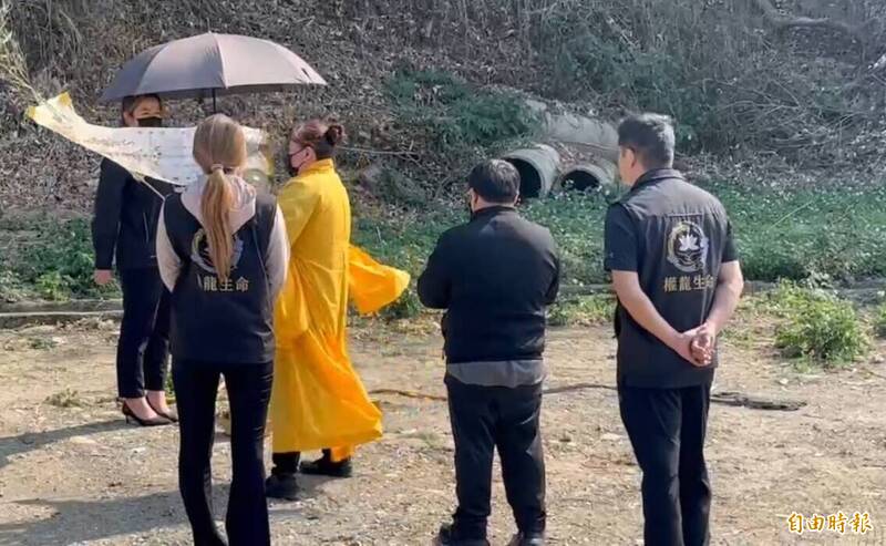 媽媽別怕! 台中割喉殺死女友 死者兒子招魂一次就聖筊