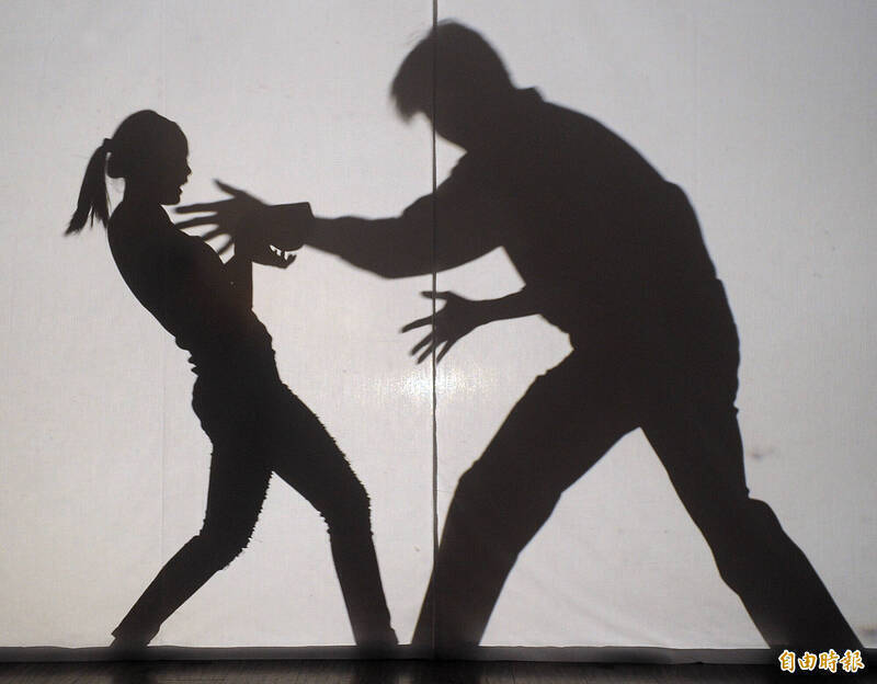 姑丈猥褻性侵姪女一審重判9年 二審大減刑改判3年8月原因曝