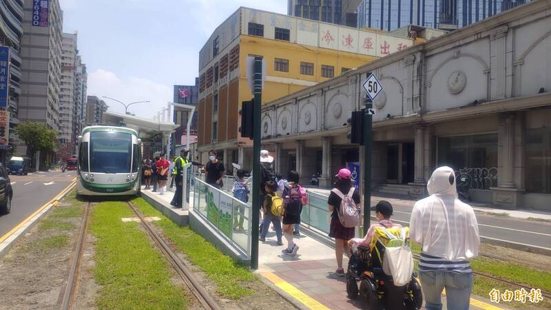 全台第一條2》運量破紀錄 高雄輕軌續寫台灣軌道新頁