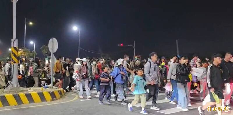 台灣燈會13天吸1360萬人次衍生交通亂象 縣議員建議設臨停區上下客區
