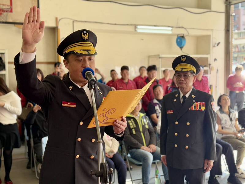 新北消防專委、大隊長佈達 年輕化迎接複合災害與平戰轉換挑戰