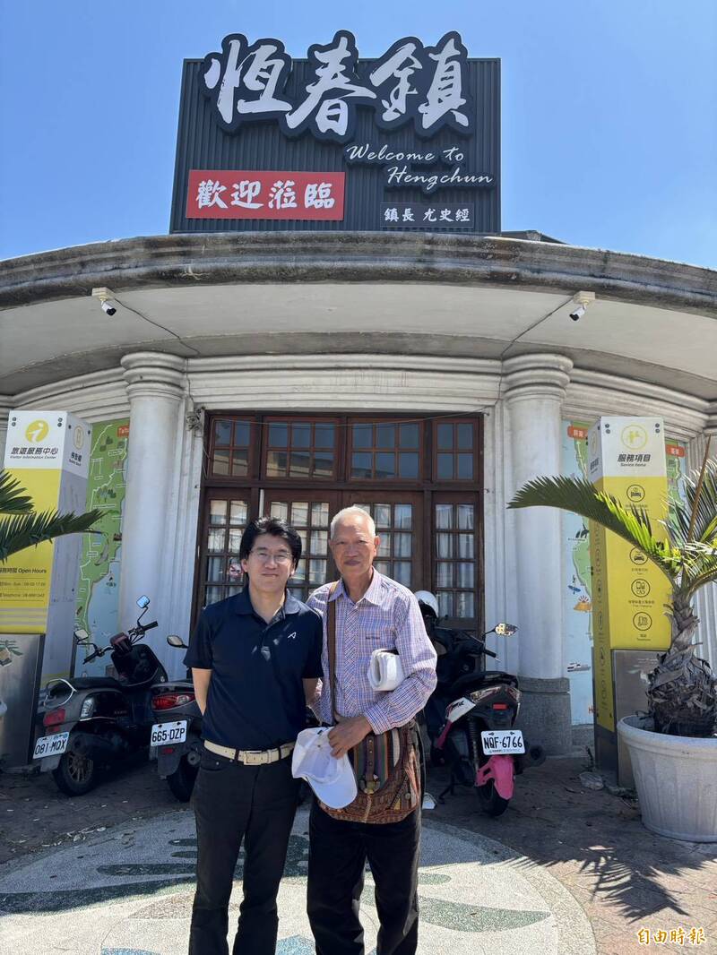 日本福島社長跨海報恩!捐贈恆春公會堂珍稀舊照 續寫台日「燈塔情緣」