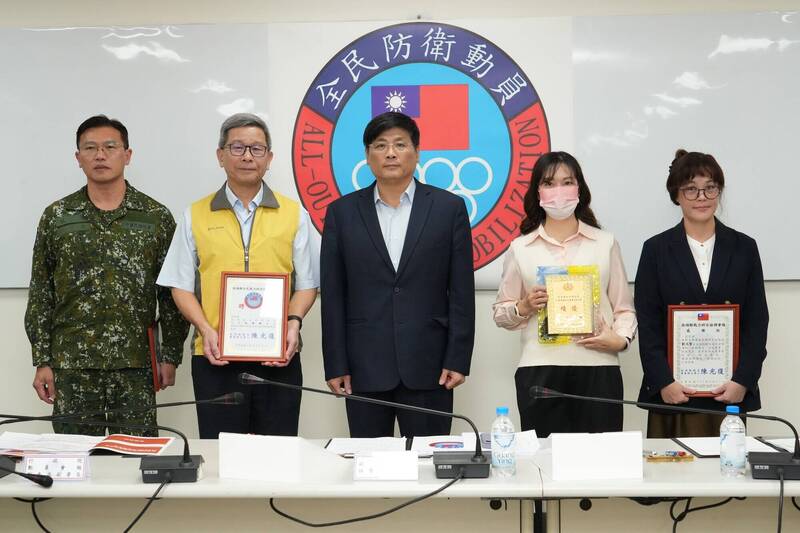 澎湖地區戰綜暨縣三合一會報定期會議召開 強化全社會防衛韌性與跨機關應變量能