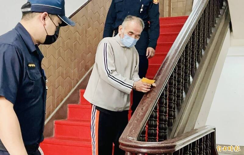 強盜奪命獲假釋！他竟亂刀砍死心儀女 再判無期喊「判太重」