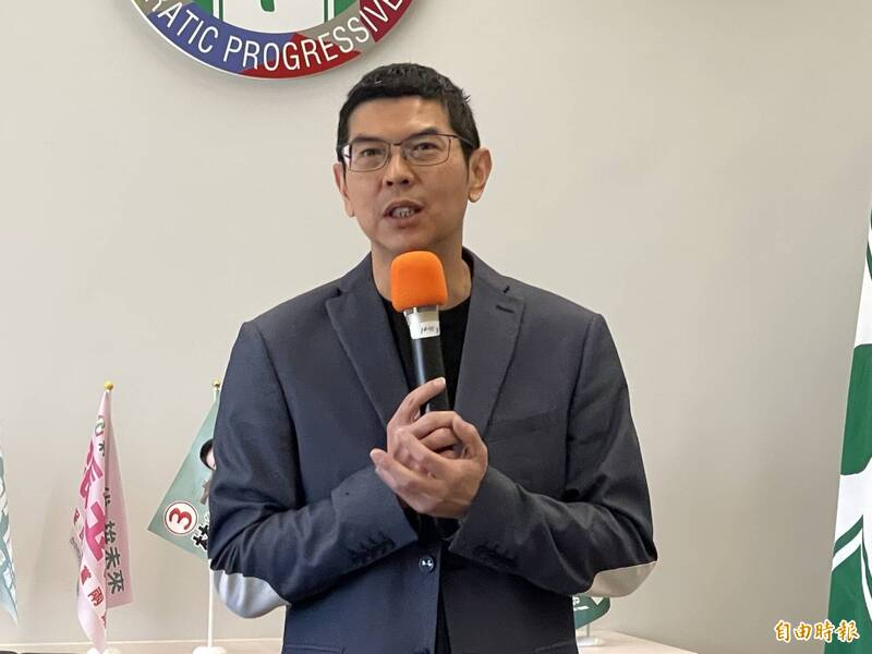 盧秀燕談軍購「如買保險」要趁早 台中議員批:根本是幫自己買