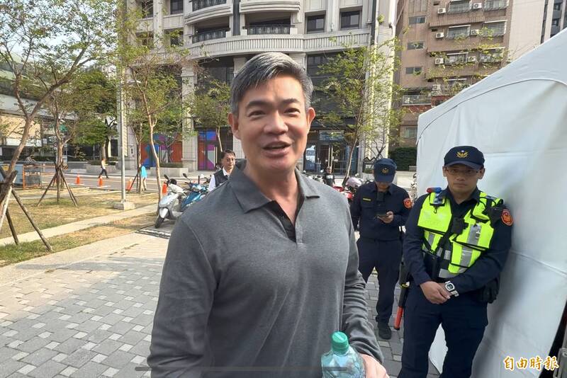 連勝武現身挺江啟臣 喊話「小弟支持大哥」掀關注