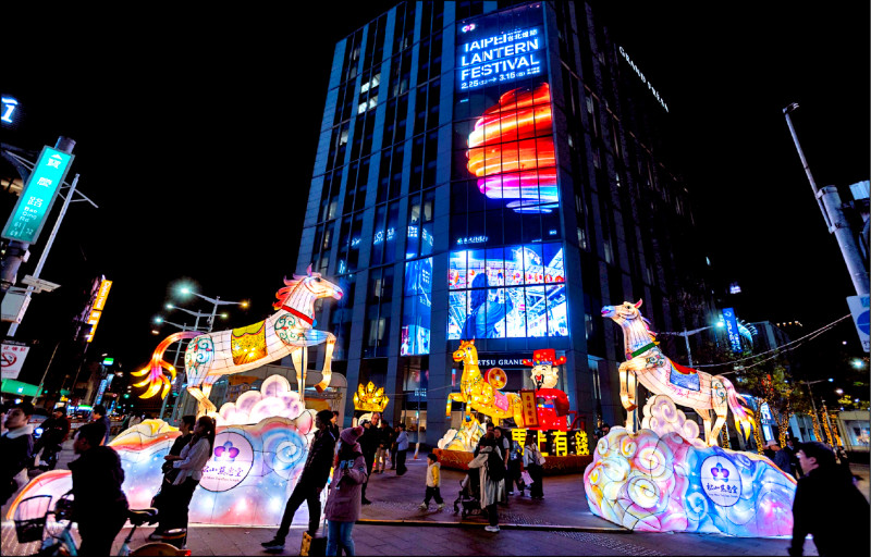 台北燈節落幕 議員建議燈組移地再展 延續觀光效益