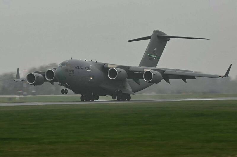 伊朗朝印度洋英美基地射飛彈 警告阿聯勿允打擊波灣小島