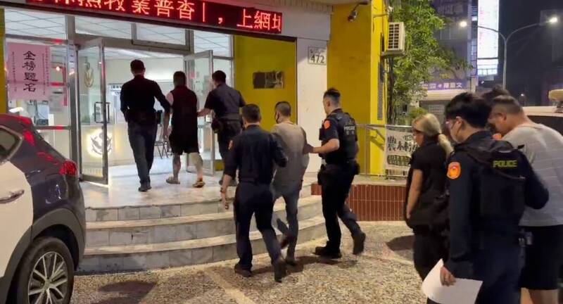 高雄釣蝦場打群架 警逮6人法辦