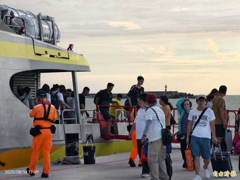 擺脫偷渡天堂惡名 澎湖海空全力防堵中油前執行長徐漢偷渡