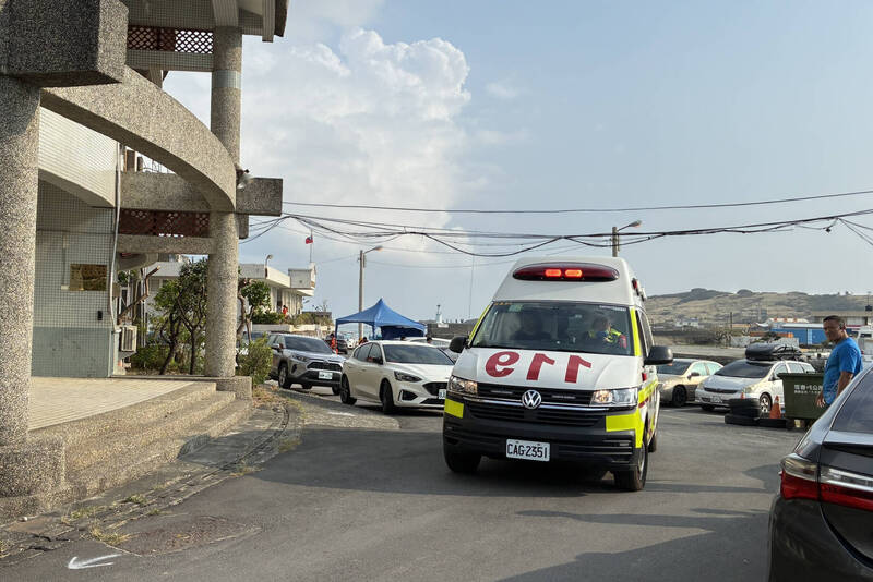 後壁湖潛水女一度命危 全力急救恢復自主心跳