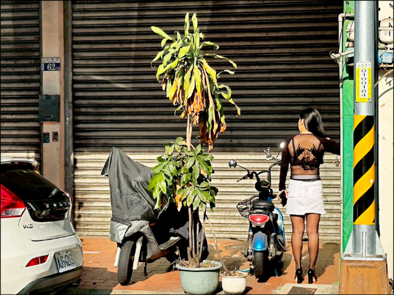 網傳台中流鶯地圖 還標爆乳妹、泰妹