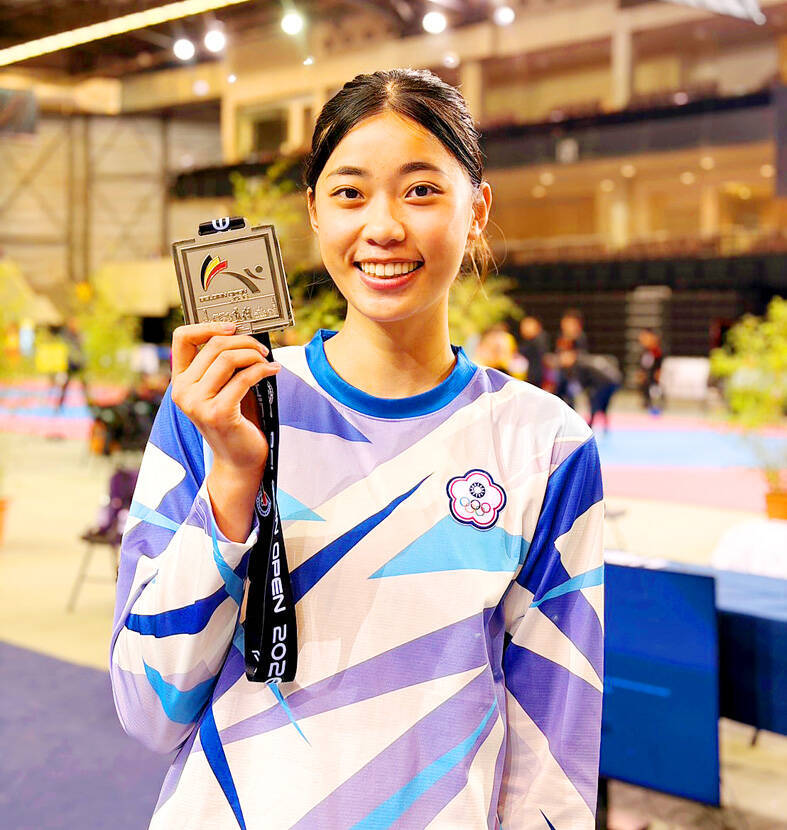 《TAIPEI TIMES》 Taiwan’s Lo Chia-ling claims silver medal in Belgium