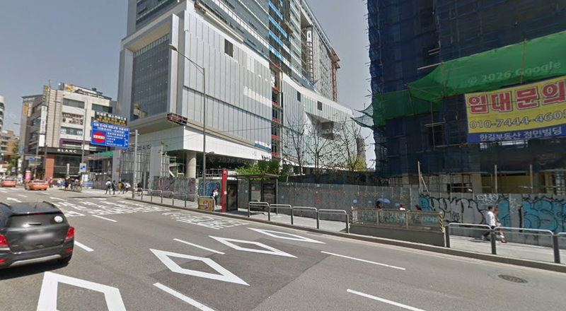 南韓首爾弘大司機酒駕衝上人行道 釀1重傷3輕傷