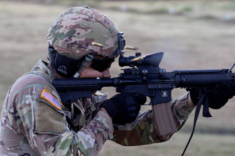 美軍部署奪伊朗哈格島 專家示警傷亡風險