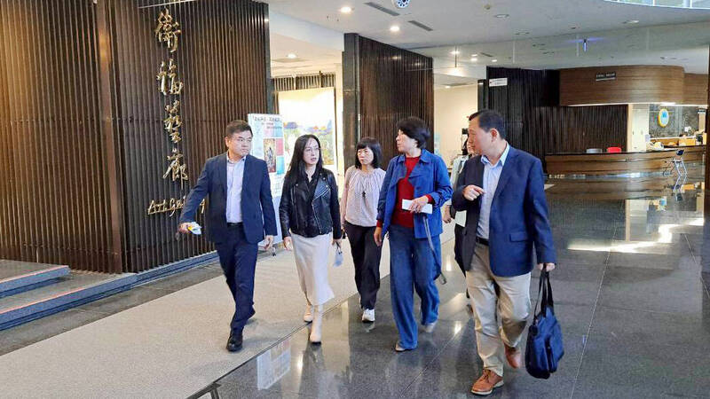 綠委力助台東!陳瑩、莊瑞雄安排饒慶鈴拜會衛福部、交通部 爭取提高補助